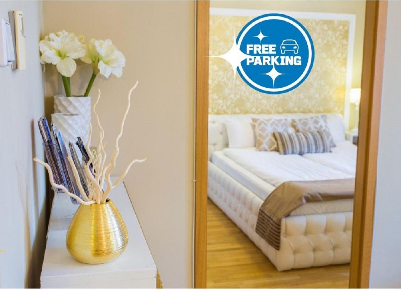 Colours Apartments Superior With Free Parking Budapest Exterior photo